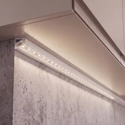 Profilé d’angle en aluminium ZARIA pour éclairage LED avec cache transparent / Blanc mat