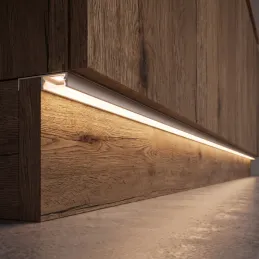 Barre en aluminium pour l’éclairage LED de plinthe ARIANA avec cache dépoli / Aluminium