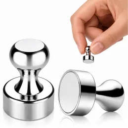 Ensemble de 16 aimants pour réfrigérateur / Chrome