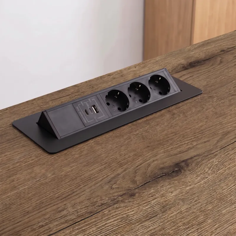 Prise escamotable AMBIENTE SCHUKO 3x230V + USB A-C / Noir mat