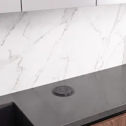Prise escamotable automatique AMBIENTE SCHUKO 3x230V + USB A-C avec éclairage et chargement / Verre noir