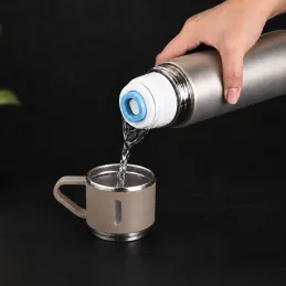 Thermos en acier inoxydable avec gobelet THERMIO 500ml / Beige