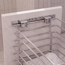 Panier à linge coulissant avec amortisseur et fixation sur porte ALO / Chrome brillant