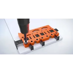 Gabarit de perçage universel pour façades, supports de barres de toit et dos BLUM