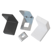 Ferrure pour suspendre l'armoire