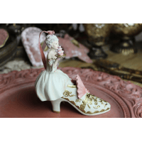 Figurines et pointes de Noël